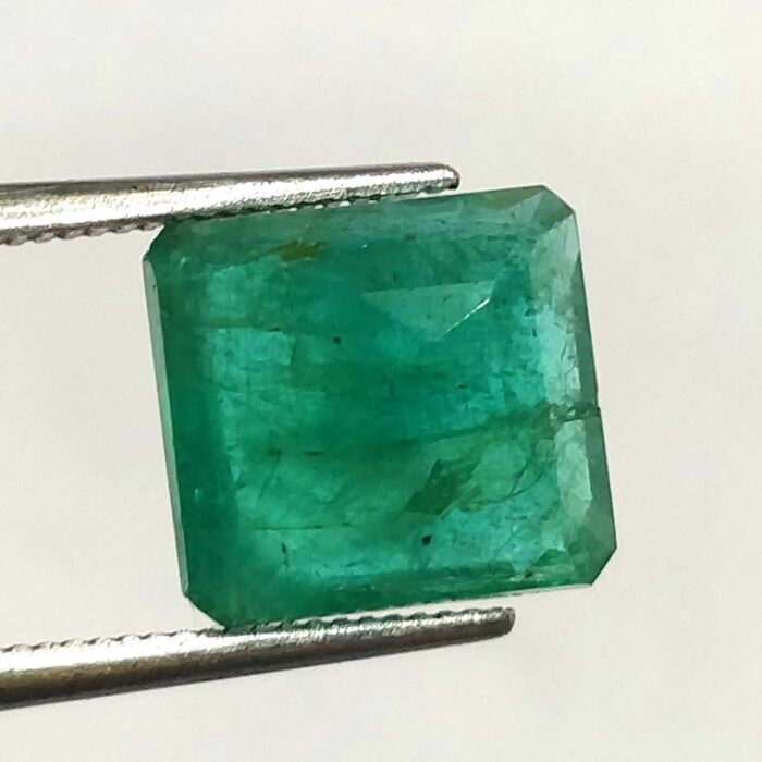 4.25 ct / 4.70 Ratti Panna  | Natural Emerald with Certificate Emerald Cut | Buddha Ratna - Image 2