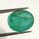 4.70 ct / 5.21 Ratti Panna  | Natural Emerald with Certificate Oval Cut | Buddha Ratna