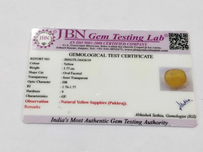3.77 ct / 4.18 Ratti Pukhraj  | Yellow Sapphire with Certificate Oval Cut - Image 4