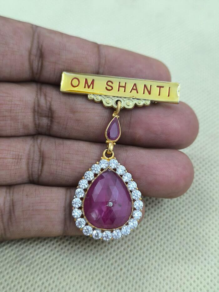 Brahma Kumaris 22K Gold Badge with Baba Shape Ruby (20ct) & Natural Diamond 0.02ct – 5.600gm-BKGB1 - Image 2