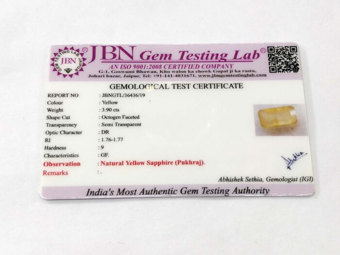 3.90 ct / 4.32 Ratti Pukhraj  | Yellow Sapphire with Certificate (Emerald Cut) - Image 4