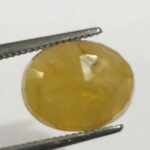 5.63 ct / 6.25 Ratti Pukhraj  | Yellow Sapphire with Certificate  Oval Cut - Image 2