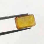6.18 ct / 6.85 Ratti Pukhraj  | Yellow Sapphire with Certificate (Emerald Cut) - Image 2