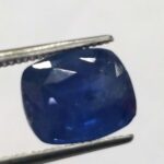 Ceylon Blue Sapphire 4.065 ct / 4.51 Ratti   | Ceyloni Neelam with Certificate |  Cushion Cut