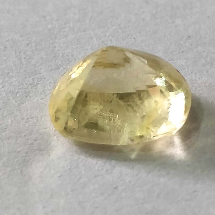 5.008 ct / 5.55 Ratti Ceylon Pukhraj  | Ceylon Yellow Sapphire with Certificate Cushion Cut | Shrilanka - Image 3