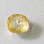 5.00 ct / 5.55 Ratti Ceylon Pukhraj  | Ceylon Yellow Sapphire with Certificate Cushion Cut | Shrilanka - Image 3