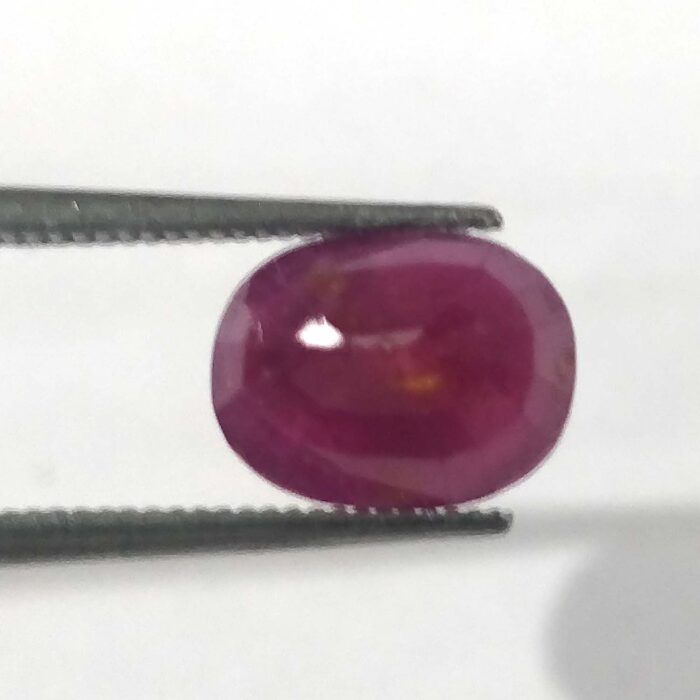 3.80 ct / 4.22 Ratti Manak  | Natural Ruby with Certificate Oval Cut - Image 2