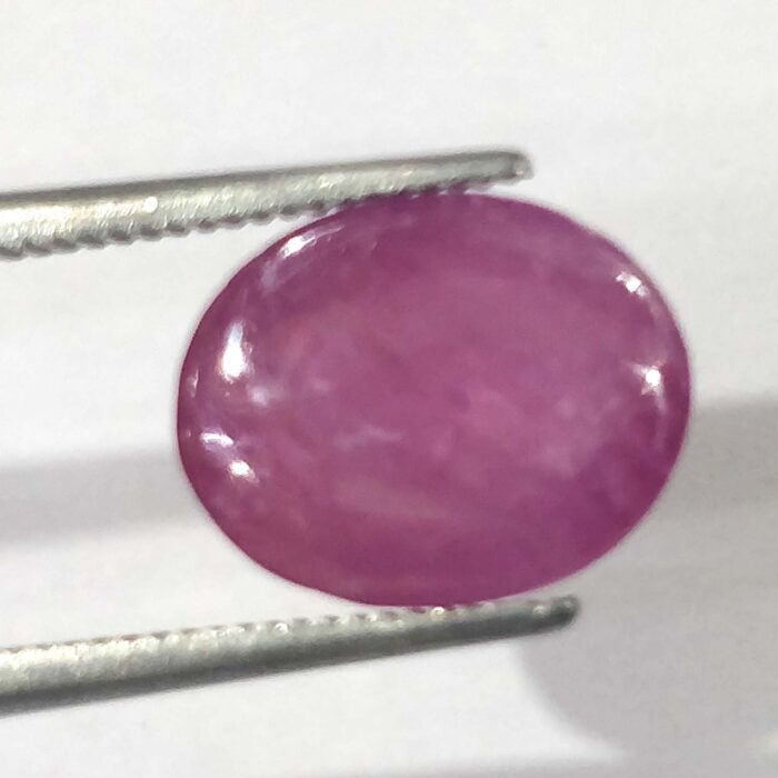 4.28 ct / 4.75 Ratti Manak  | Natural Ruby with Certificate Oval Cabochon Shape - Image 1