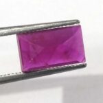 3.16 ct / 3.50 Ratti Manak  | Natural Ruby with Certificate Emerald Cut - Image 2