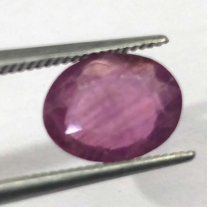 2.29 ct / 2.54 Ratti Manak  | Natural Ruby with Certificate Oval Cut - Image 1