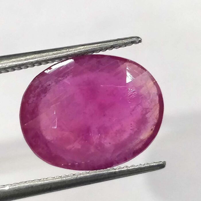 5.77 ct / 6.40 Ratti Manak  | Natural Ruby with Certificate Oval Cut - Image 2