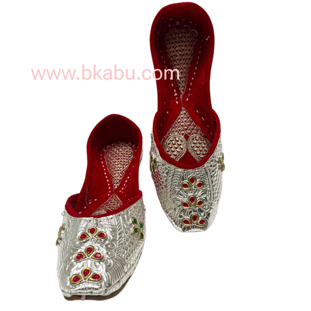 Elegant 925 Silver Rajasthani Jutti for Women – Handcrafted Ethnic Bellies, 195gm Premium Silver Footwear