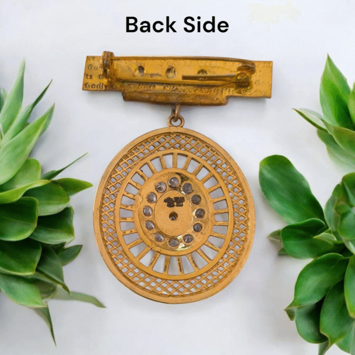 22k Gold Om Shanti Spiritual Badge with Natural Diamond – 9.950 gm - BKGB24 - Image 2