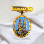 22k Hallmarked Gold Laxmi Narayan Badge – 4.850gm | Om Shanti Spiritual Jewellery by Sai Jewellers - BKGB36 - Image 2