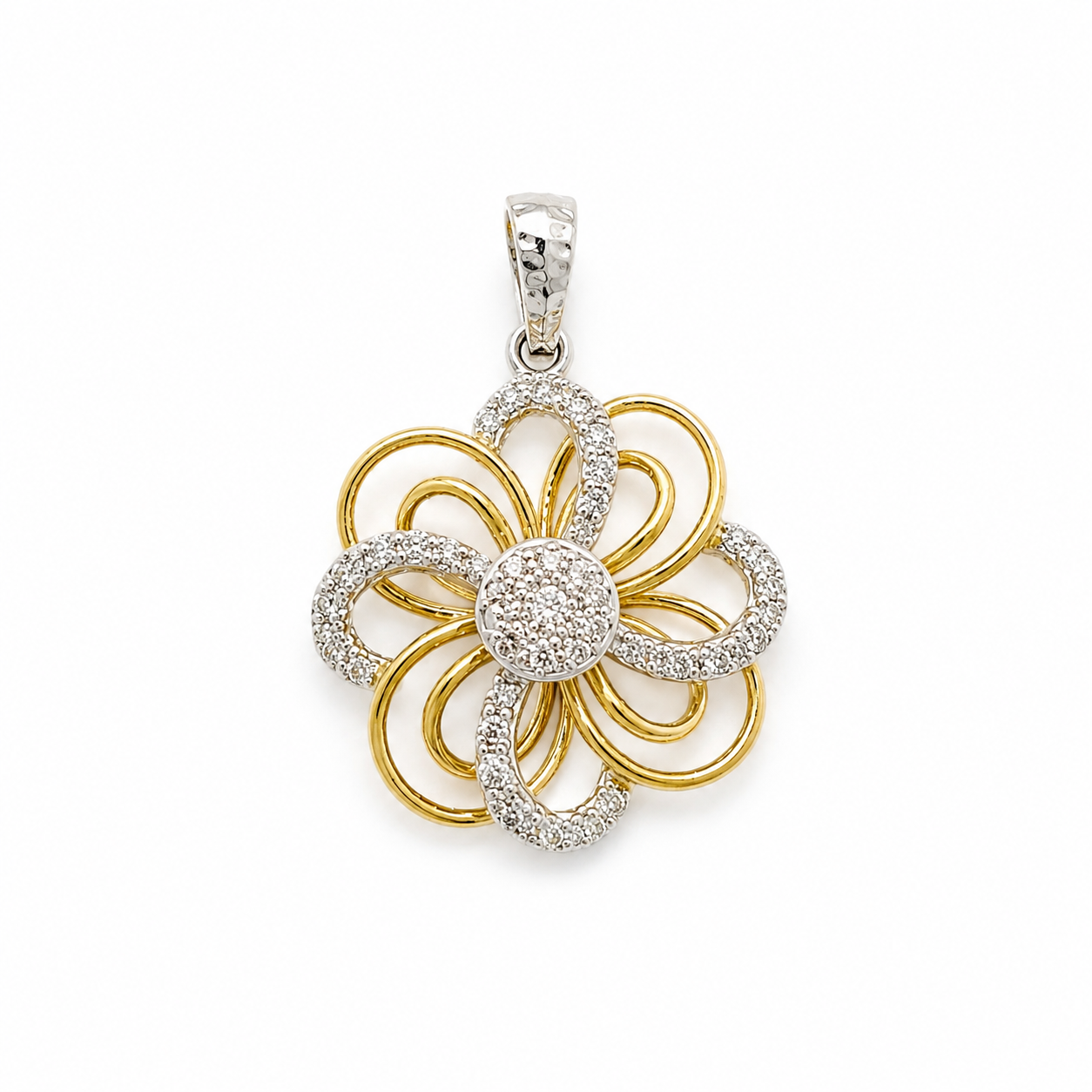 18K Hallmarked Gold Flower Pendant IGI Certified Diamonds